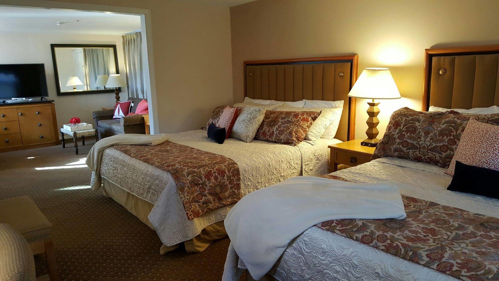 Starlight Lodge Cape Cod Деннис Экстерьер фото